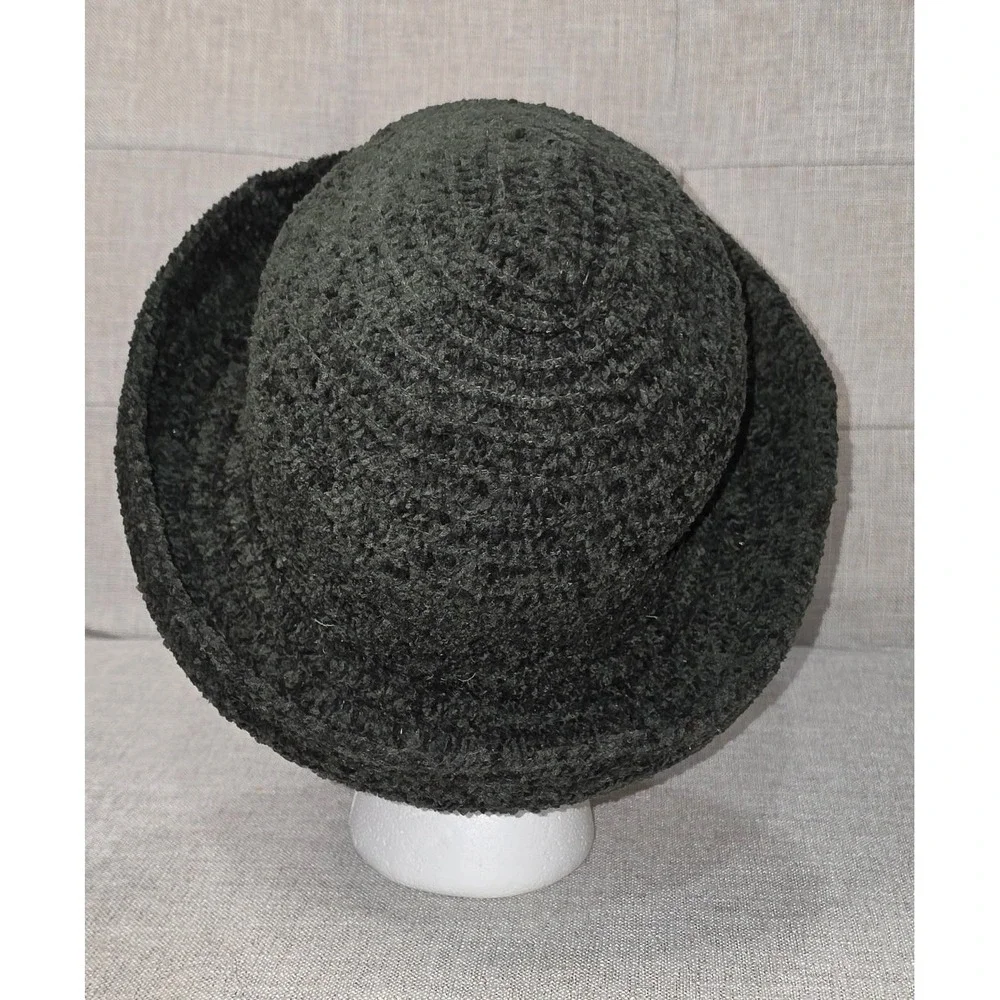Vintage Dark Green Crochet Bucket Hat Boucle Knit Textured Winter Cloche Hat
